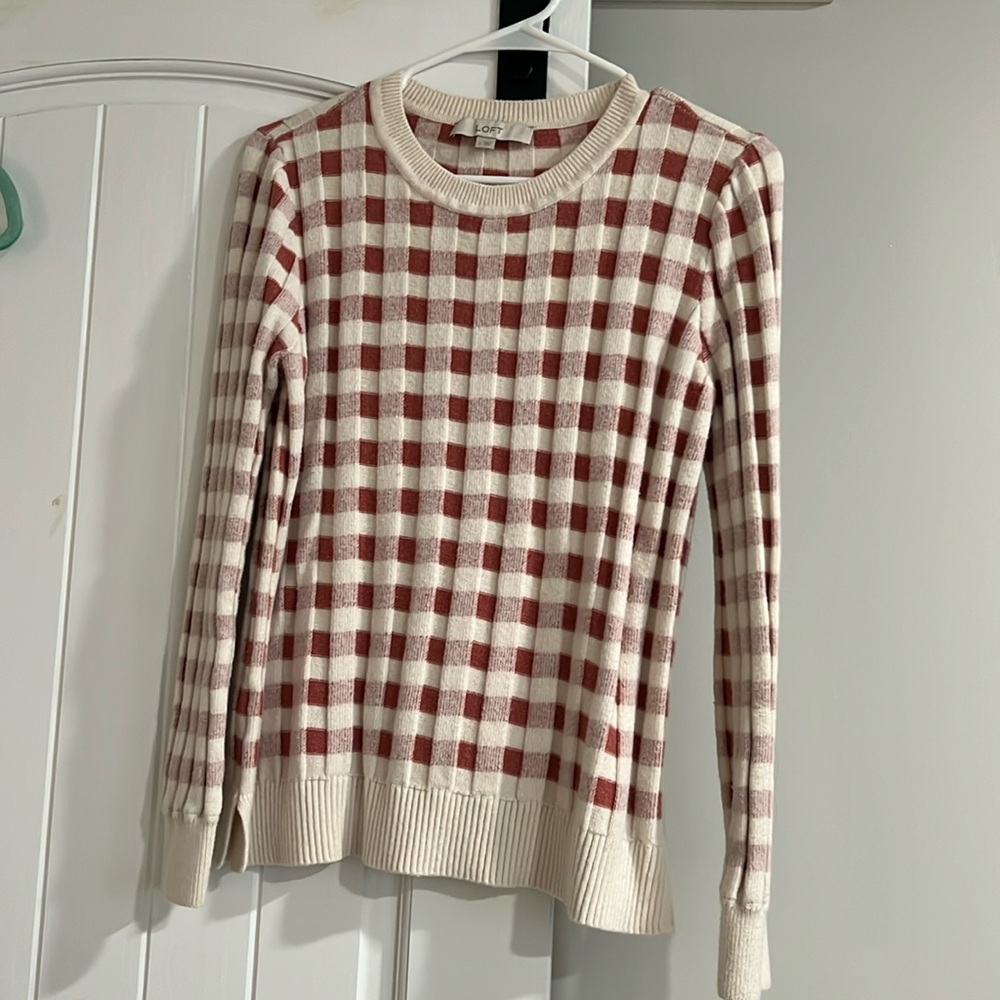 Size Large Loft sweater